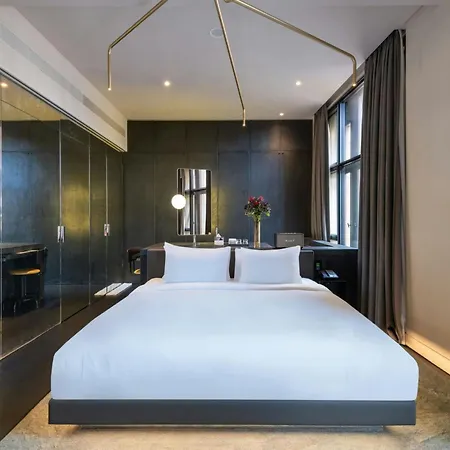 Hotel W 5*